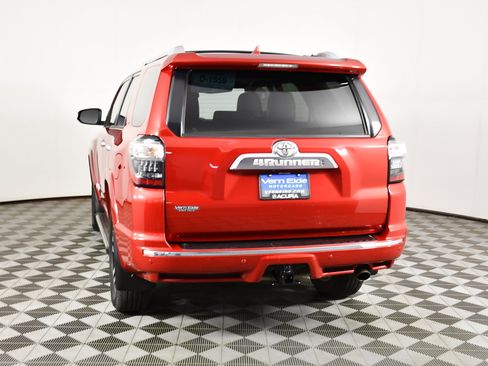 Used 2018 Toyota 4Runner Limited w/ Convenience Package AWD/4WD image 7