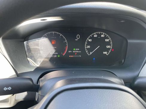 Used 2023 Honda HR-V LX image 37