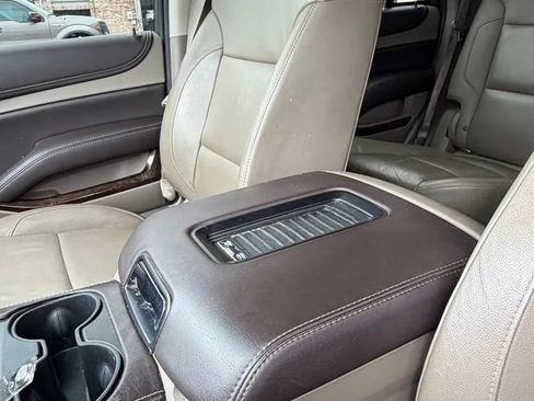 Used 2016 Chevrolet Tahoe LT RWD image 14