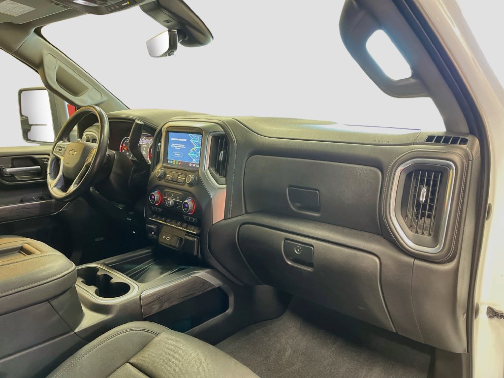 Used 2022 Chevrolet Silverado 2500 LTZ w/ LTZ Premium Package AWD/4WD image 31