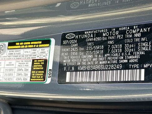 Certified 2025 Hyundai Kona SEL image 30