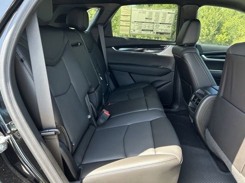 New 2025 Cadillac XT5 Premium Luxury image 29