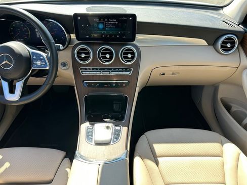 Used 2022 Mercedes-Benz GLC 300 4MATIC image 14