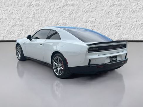 Used 2024 Dodge Charger Daytona Scat Pack w/ Plus Group AWD/4WD image 5