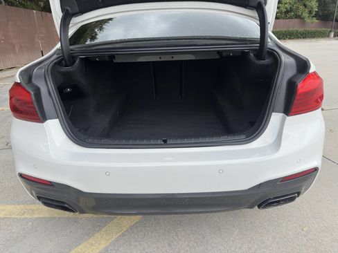 Used 2018 BMW M550i xDrive image 20