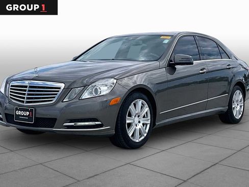 Used 2013 Mercedes-Benz E 350 Sedan image 1