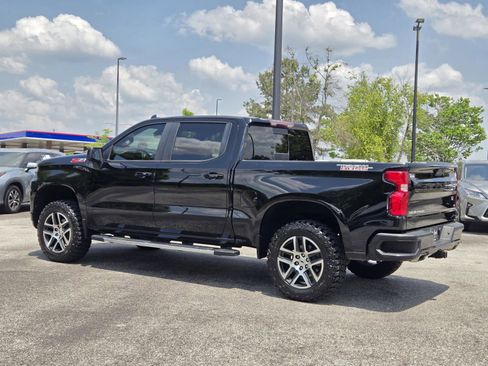 Used 2019 Chevrolet Silverado 1500 LT Trail Boss AWD/4WD image 11