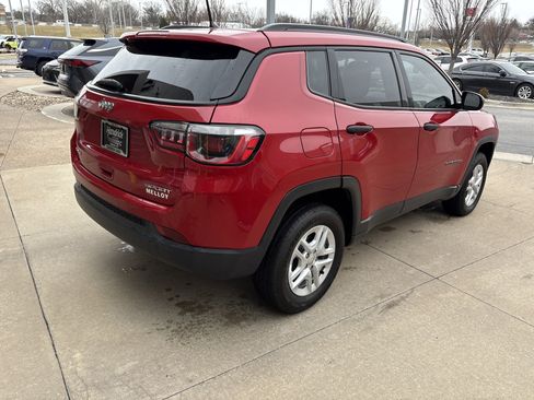 Used 2018 Jeep Compass Sport image 10