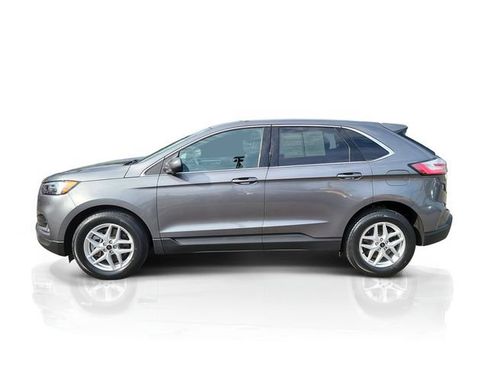 Used 2024 Ford Edge SEL w/ Convenience Package AWD/4WD image 4