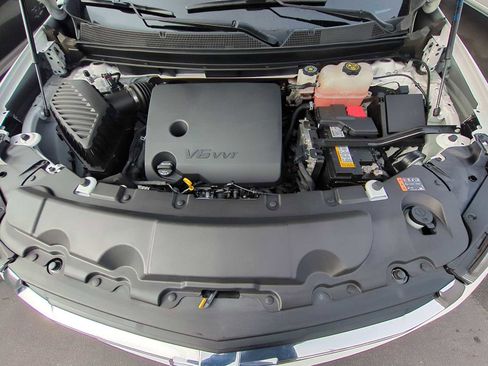 Used 2023 Chevrolet Traverse LS w/ Safety Package image 26