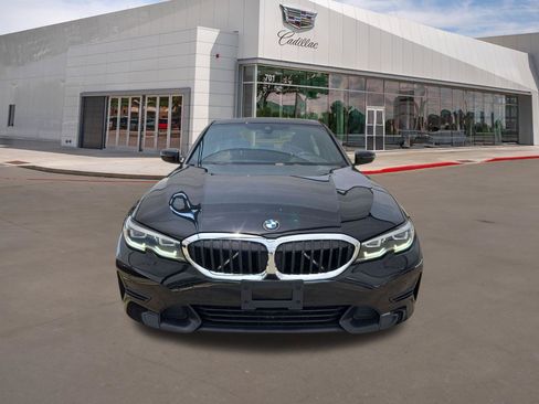 Used 2019 BMW 330i xDrive Sedan w/ Premium Package AWD/4WD image 2