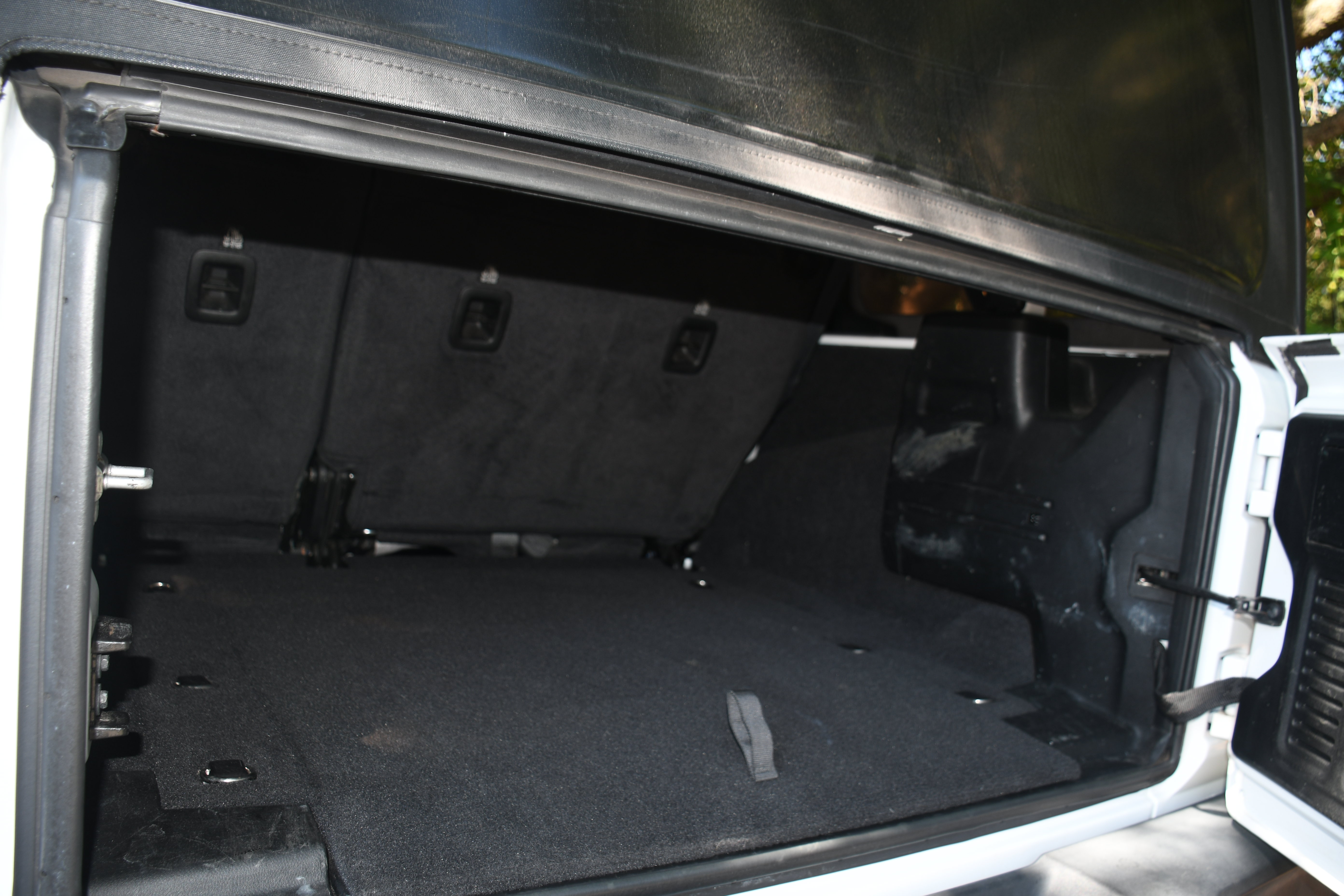Used 2021 Jeep Wrangler Unlimited Sport AWD/4WD image 17