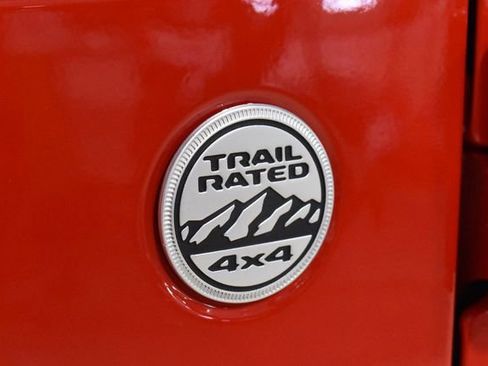 Certified 2020 Jeep Wrangler Unlimited Sahara w/ LED Lighting Group image 35