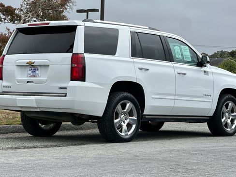 Used 2017 Chevrolet Tahoe Premier AWD/4WD image 5
