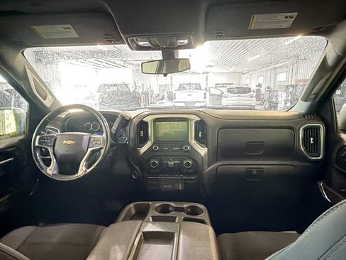 Used 2019 Chevrolet Silverado 1500 LT w/ True North Edition AWD/4WD image 10