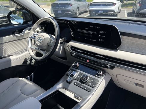 Certified 2025 Hyundai Palisade Calligraphy AWD/4WD image 20