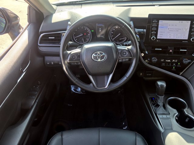 Used 2024 Toyota Camry SE w/ Convenience Package FWD image 11