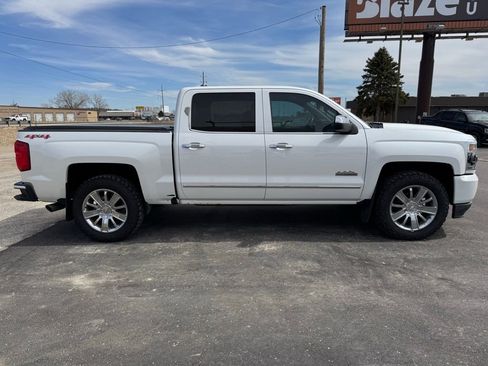 Used 2016 Chevrolet Silverado 1500 High Country w/ High Country Premium Package AWD/4WD image 33