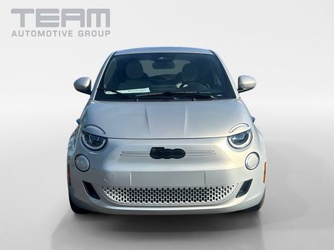 New 2025 FIAT 500 e FWD image 2