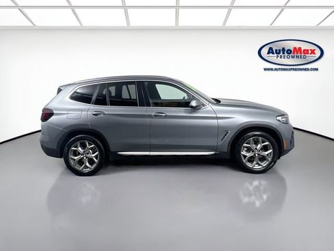 Used 2024 BMW X3 xDrive30i w/ Premium Package image 10
