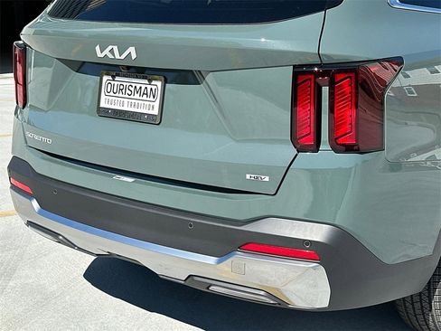 New 2025 Kia Sorento EX w/ EX Panoramic Sunroof Package image 5