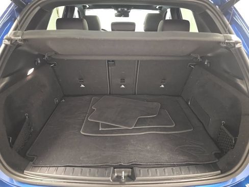 Used 2025 Mercedes-Benz GLA 250 image 16