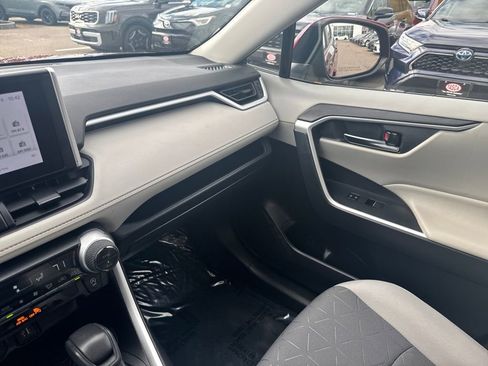 Used 2023 Toyota RAV4 XLE image 30