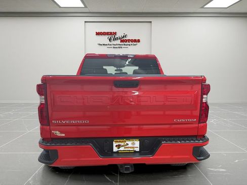 Used 2023 Chevrolet Silverado 1500 Custom AWD/4WD image 4