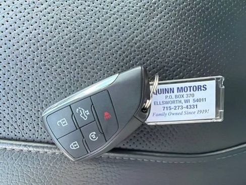 Used 2024 GMC Sierra 1500 Denali AWD/4WD image 26