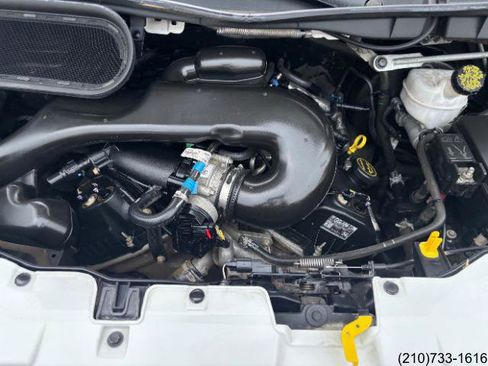 Used 2019 Ford Transit 350 XLT image 11