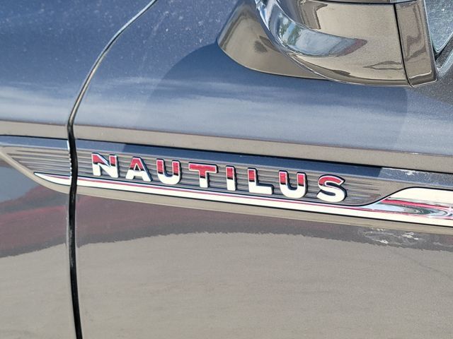 Certified 2023 Lincoln Nautilus Reserve w/ Monochromatic Package AWD/4WD image 14