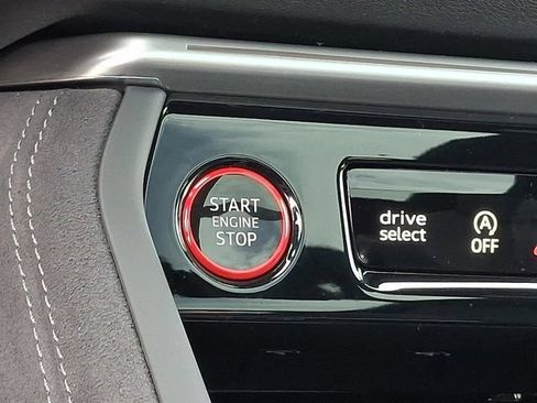 New 2026 Audi SQ5 Premium Plus AWD/4WD image 20