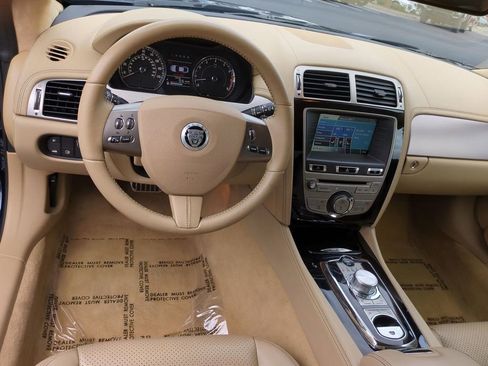 Used 2011 Jaguar XK Base image 16