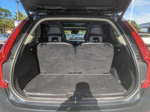 Used 2021 Volvo XC90 T6 Inscription w/ Protection Package AWD/4WD image 45