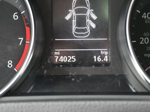 Used 2018 Volkswagen Passat 2.0T SE image 20