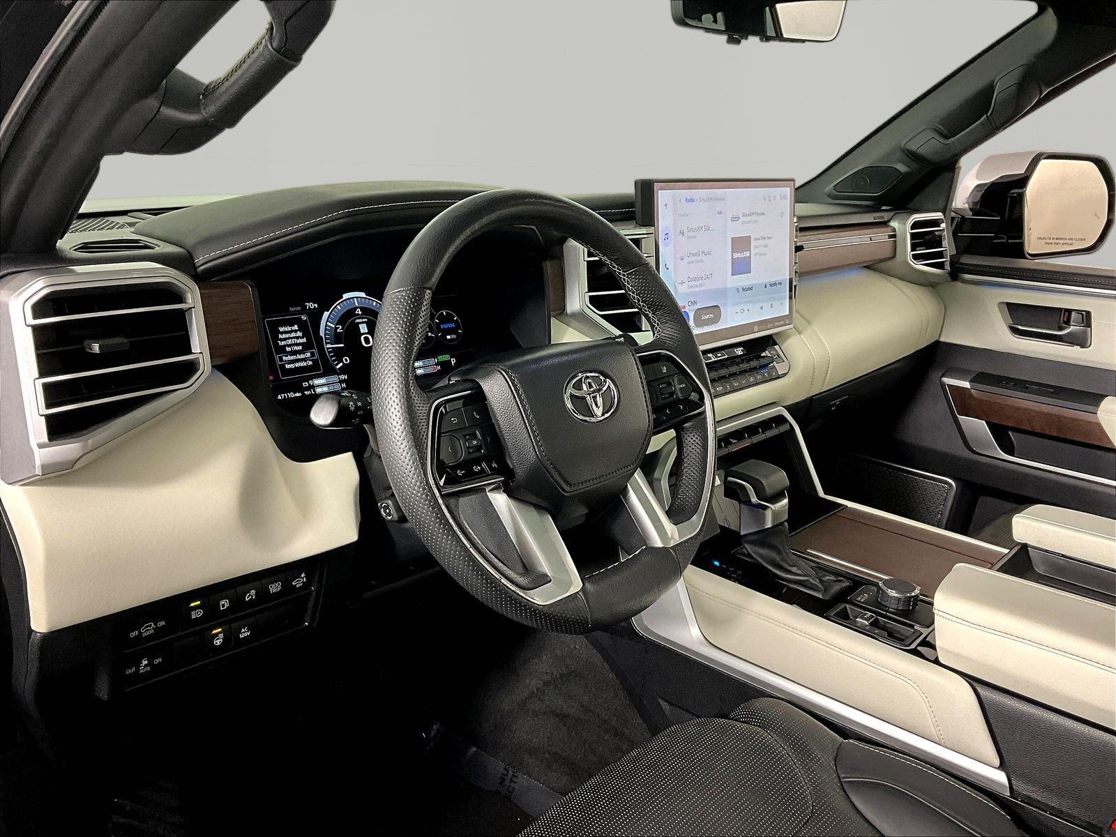 Used 2023 Toyota Sequoia Capstone AWD/4WD image 17