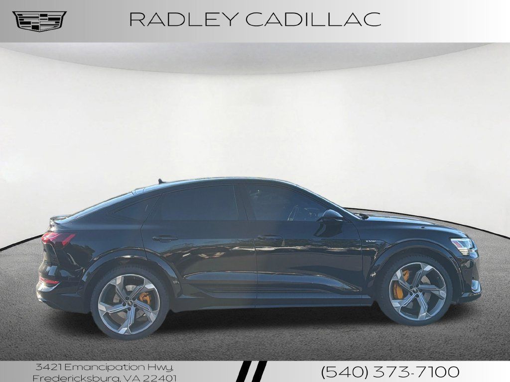 Used 2022 Audi e-tron S Prestige w/ Prestige Package AWD/4WD image 21
