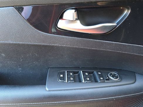 Used 2022 Kia Forte GT-Line w/ GT-Line Premium Package FWD image 8