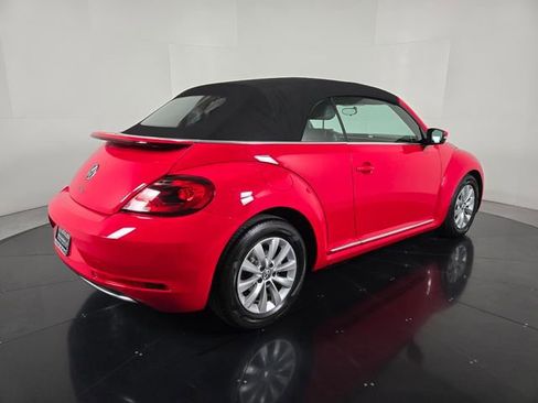 Used 2019 Volkswagen Beetle 2.0T S image 6