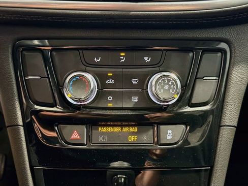 Certified 2017 Buick Encore Preferred FWD image 14