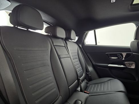 New 2025 Mercedes-Benz GLC 43 AMG 4MATIC Coupe image 25