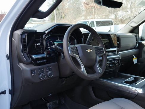 New 2026 Chevrolet Silverado 3500 LTZ w/ LTZ Plus Package AWD/4WD image 10