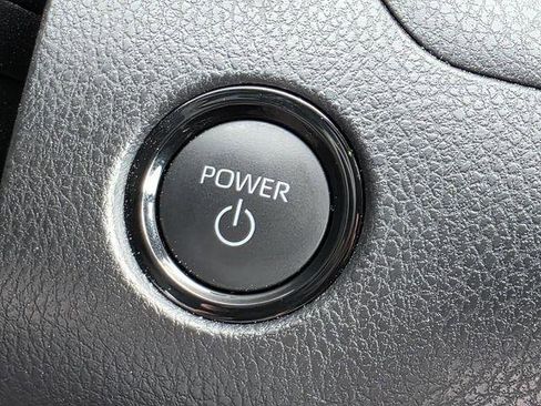 Certified 2025 Toyota Camry SE image 17