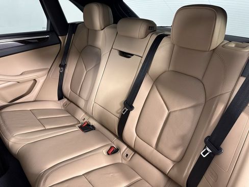Certified 2026 Porsche Macan Turbo AWD/4WD image 22