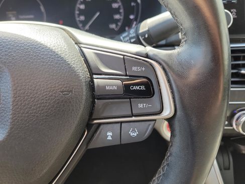 Used 2018 Honda Accord EX-L image 31