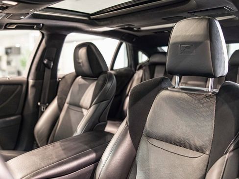 Used 2022 Lexus LS 500 F Sport w/ Accessory Package (Z1) image 19