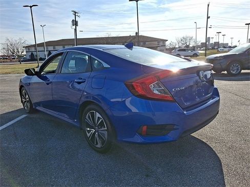 Used 2017 Honda Civic EX-T image 5
