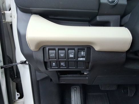 Used 2021 Subaru Ascent Limited w/ Technology Package AWD/4WD image 38