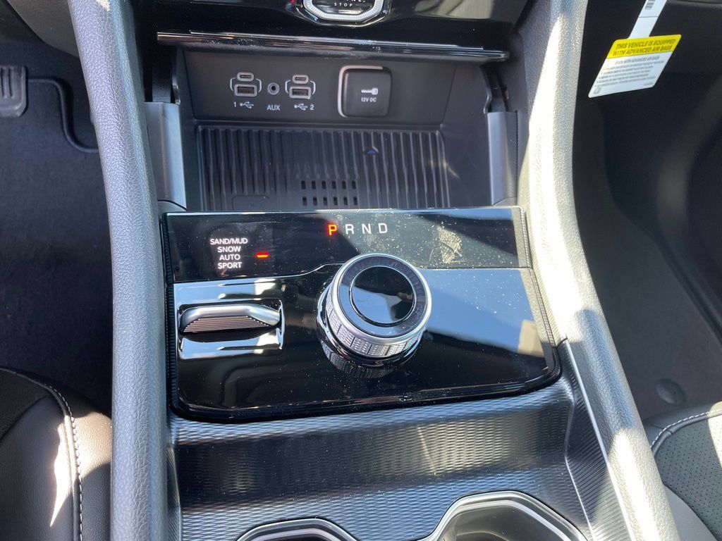 New 2026 Jeep Grand Cherokee Altitude AWD/4WD image 17