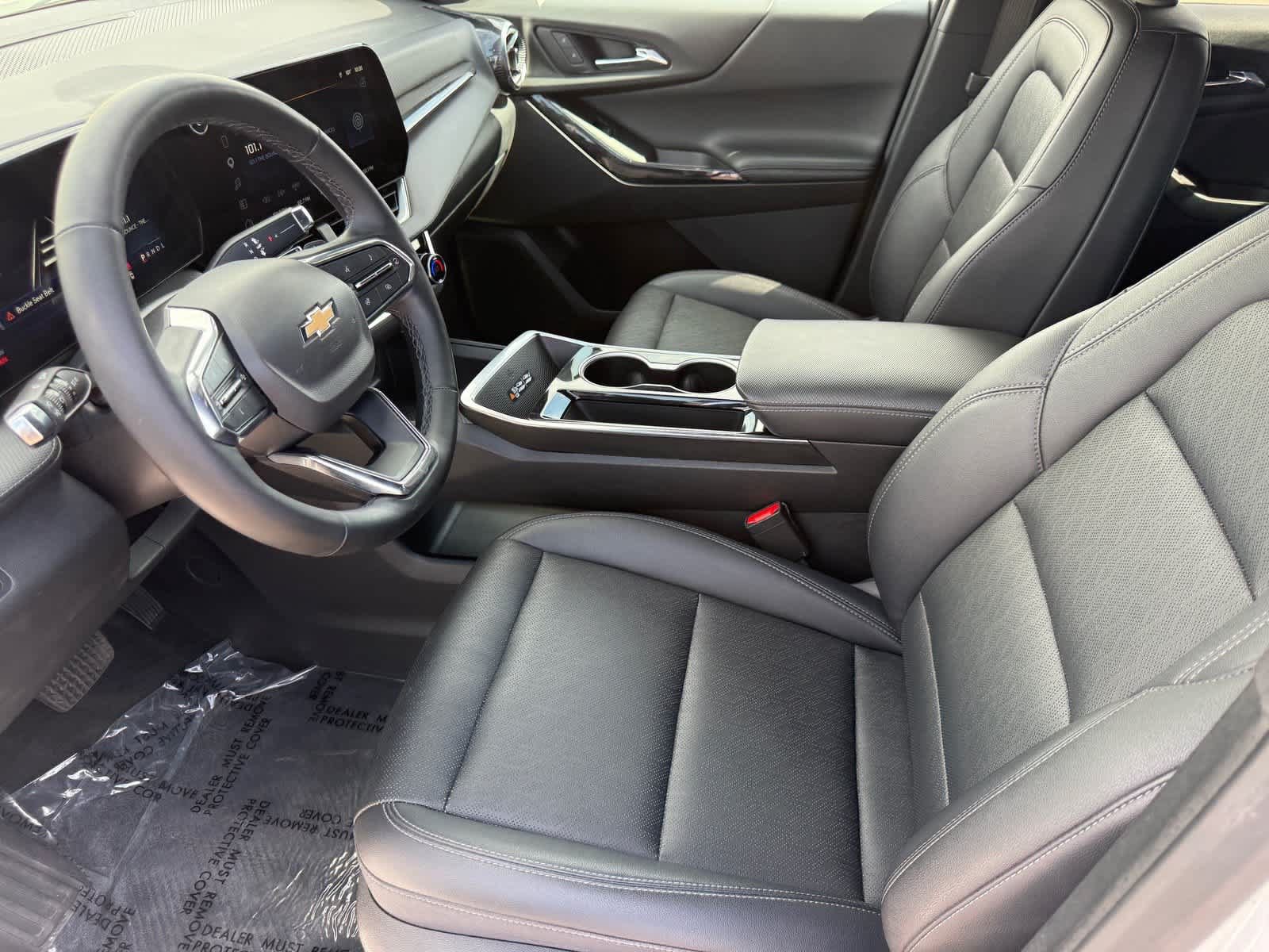 Used 2025 Chevrolet Equinox LT w/ Convenience Package II FWD image 14
